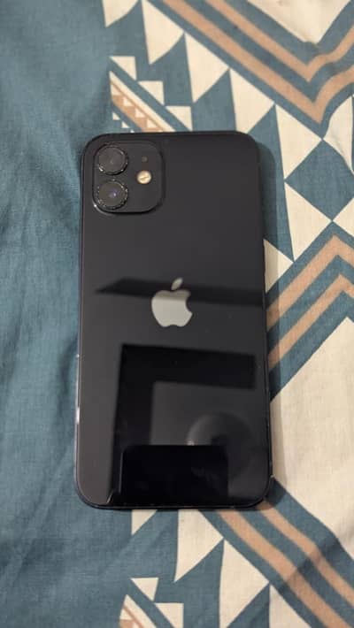 Apple iPhone 12