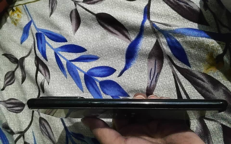 OPPO Reno 3