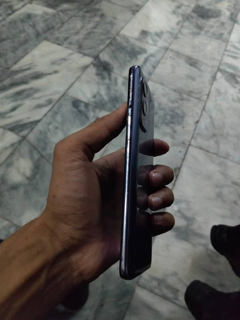One Plus 9 5g 2