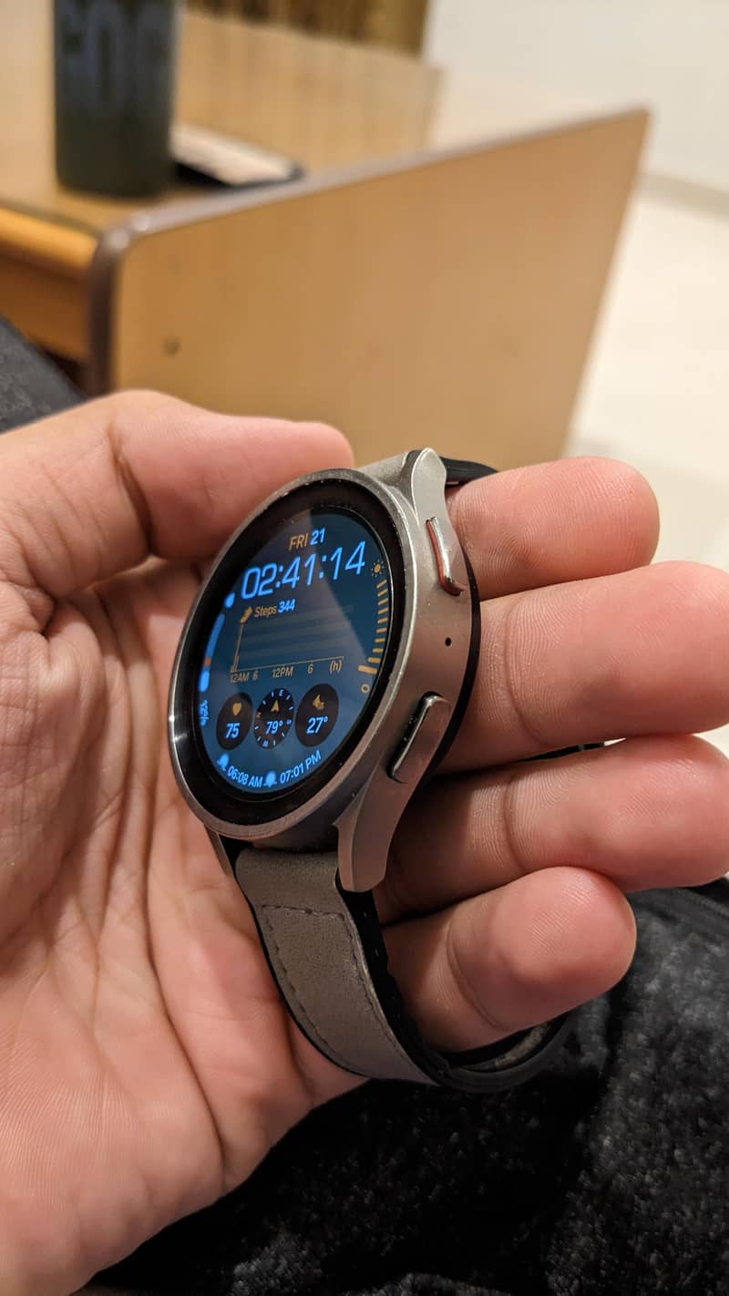 Galaxy watch 5 pro E-sim Variant 2