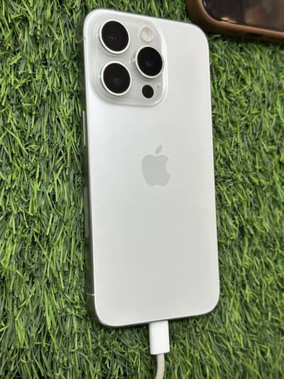 Apple iPhone 15 Pro