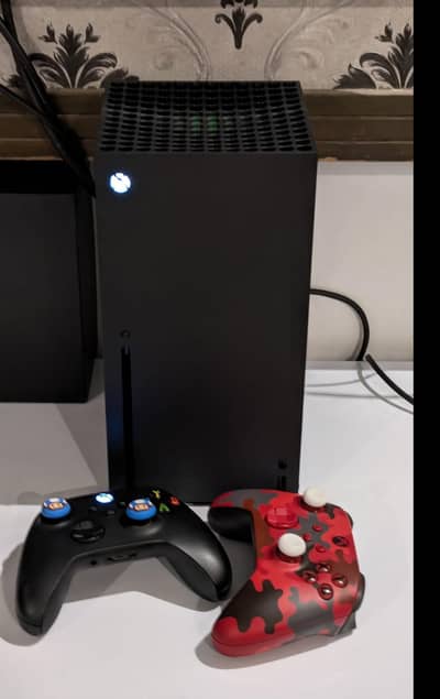 XBOX SERIES X 3 CONTROLLERS