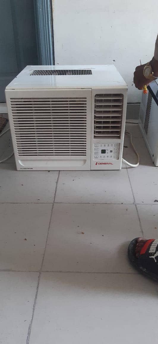 window . 75 ton excellent condition 1