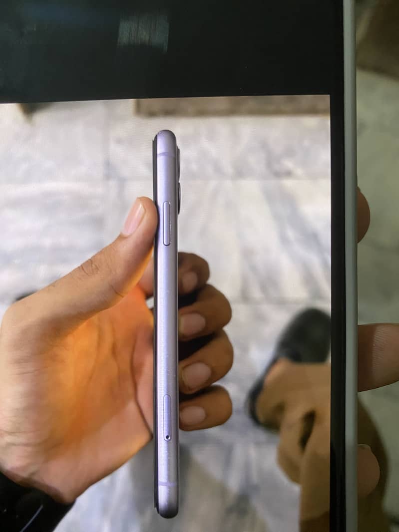 Apple iPhone 11 sim working 1