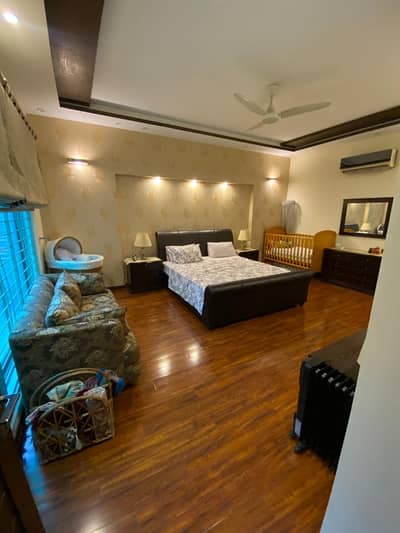 DHA Phase 5, 1 Kanal House Available For Sale  Mazhar Munir Design
