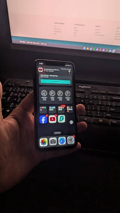 Selling Apple iPhone XS fully working but need repair