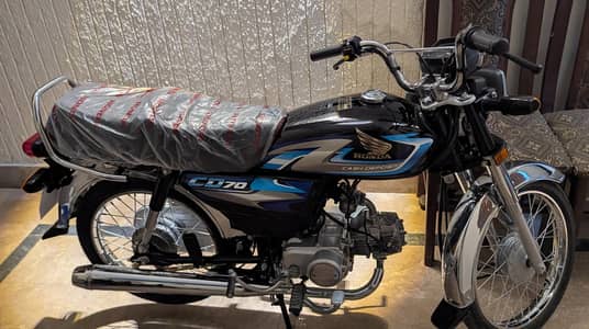 Cd 70 2027 model Only 300 km used