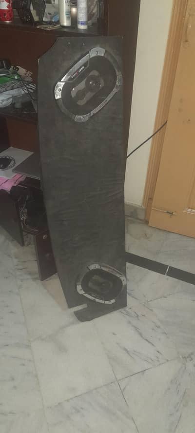 2 x speakers with base wooden for mehran/FX