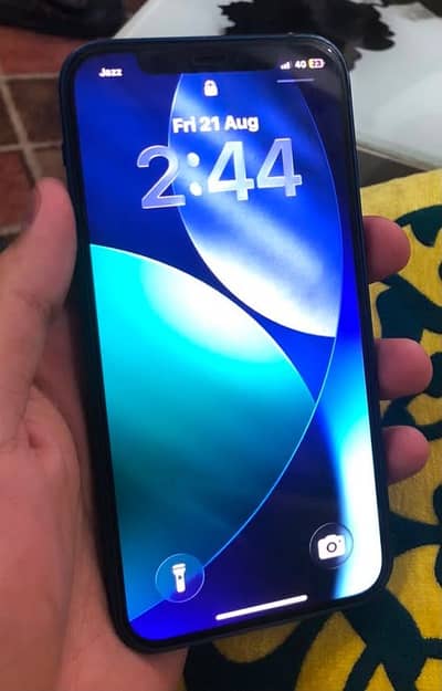 Apple iPhone 12
