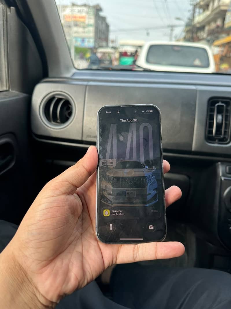 Apple iPhone 14 Pro 4