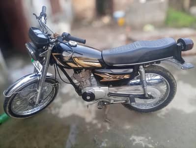 Honda 125 10 model 10/10 condition ha
