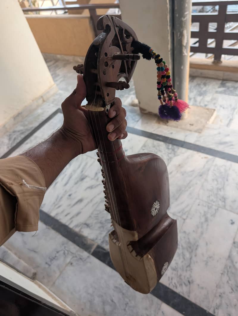 Rabab 6