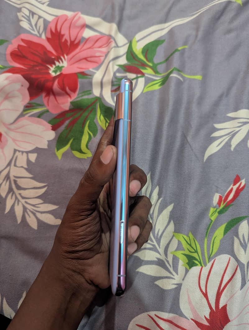 Google Pixel 8 Pro 1