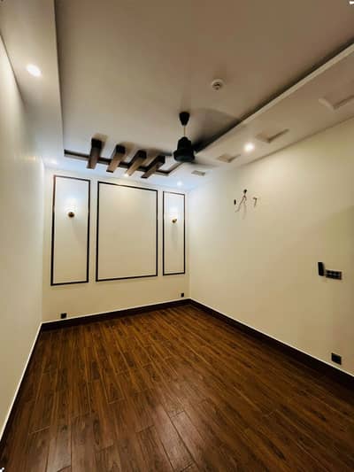 House Of 5 Marla Available In DHA 9 Town