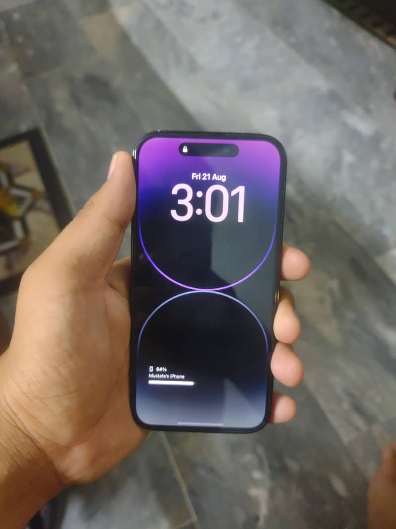 Apple iPhone 14 Pro 1