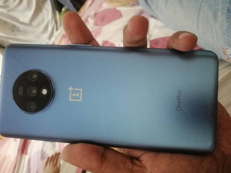 One Plus 7T 1