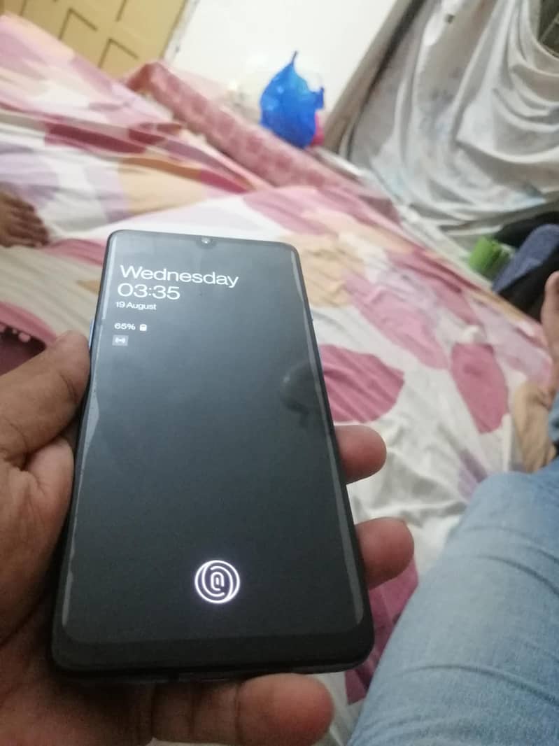 One Plus 7T 4
