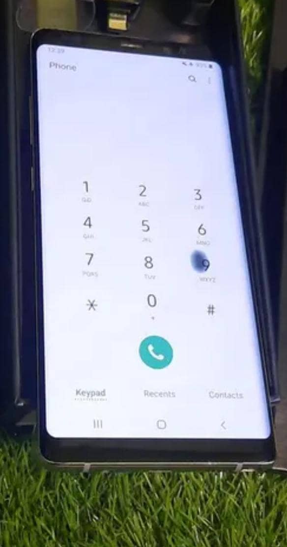Samsung Mobile Note 8 1