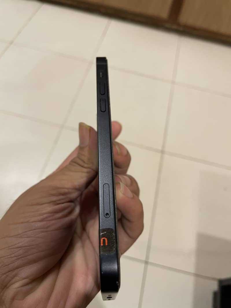 Apple iPhone 12 5