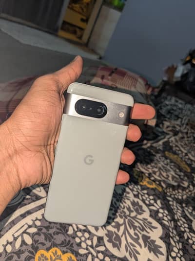 Google Pixel 8