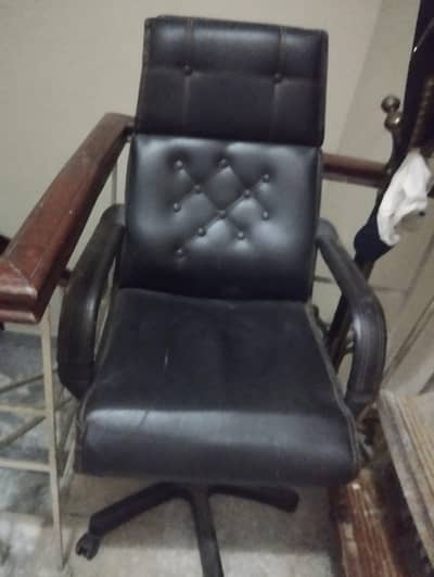 Office Chair (used)