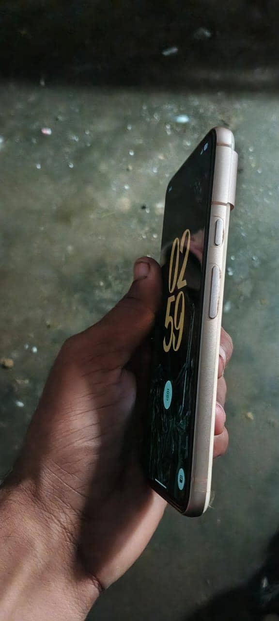 Google Pixel 8 7