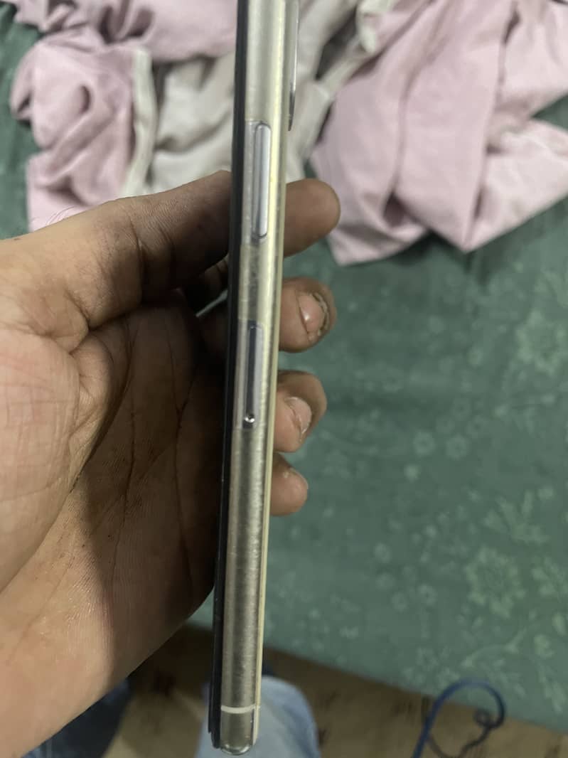 Apple iPhone X 2