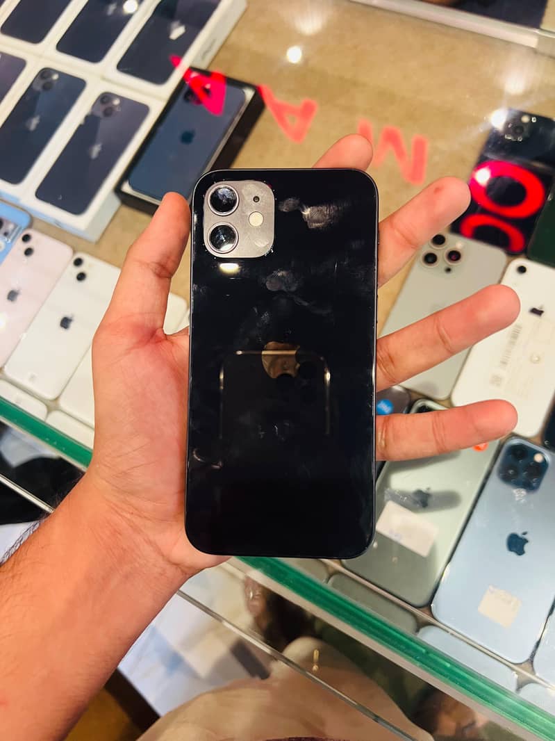 Apple iPhone 12 2
