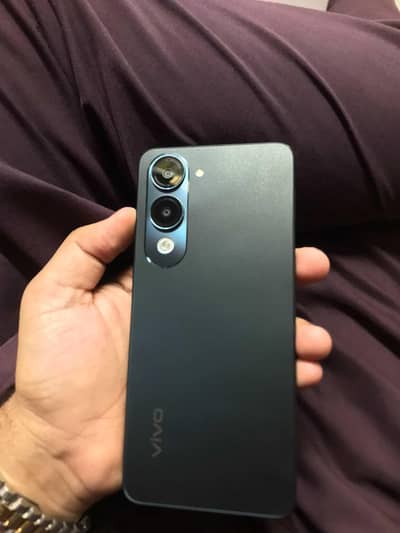 Vivo Y04