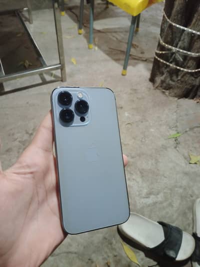 Apple iPhone 13 Pro