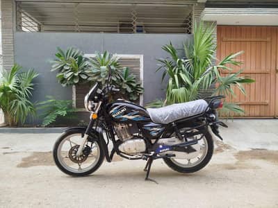 Suzuki GS 150 SE 2022
