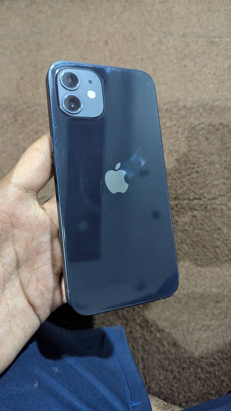 Apple iPhone 12 2