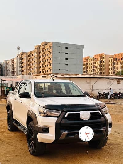 Toyota Revo 2020