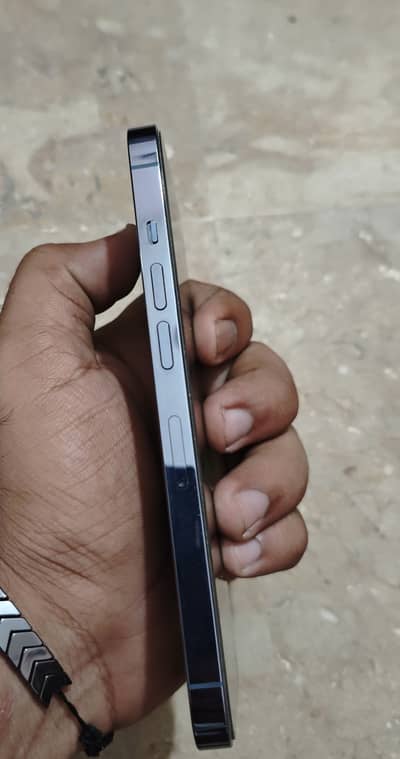 Apple iPhone 13 Pro