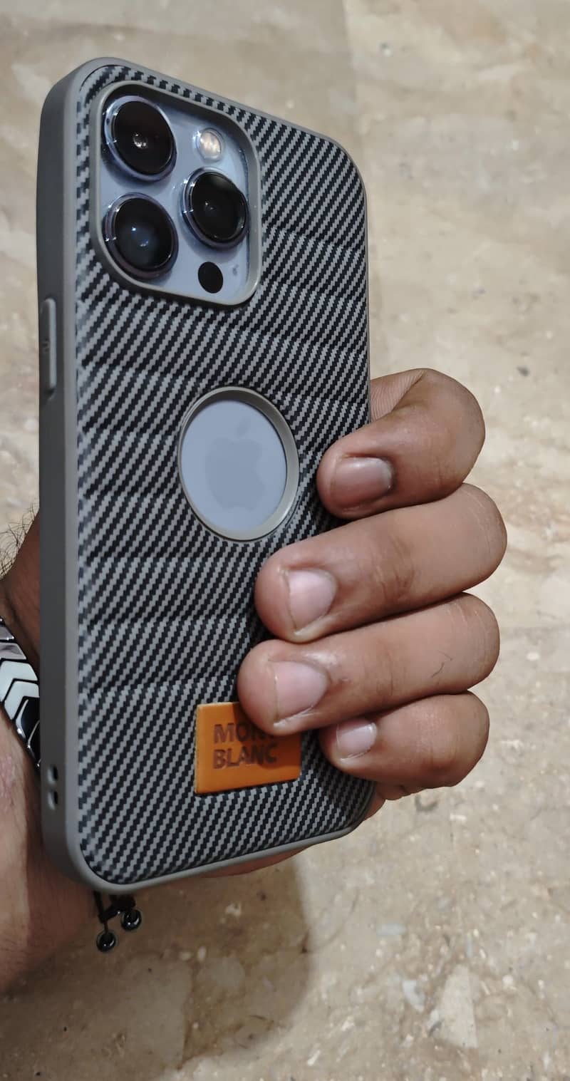 Apple iPhone 13 Pro 4