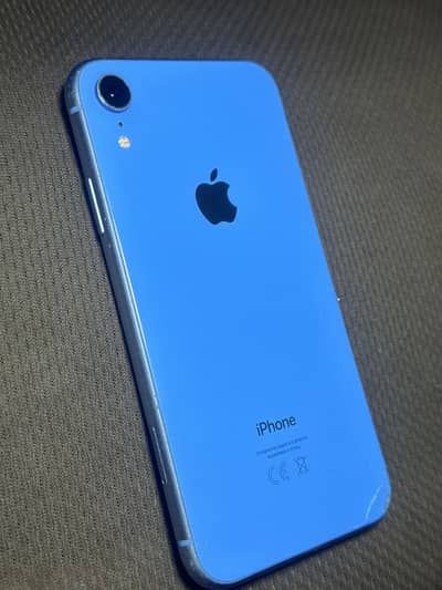 Apple iPhone XR