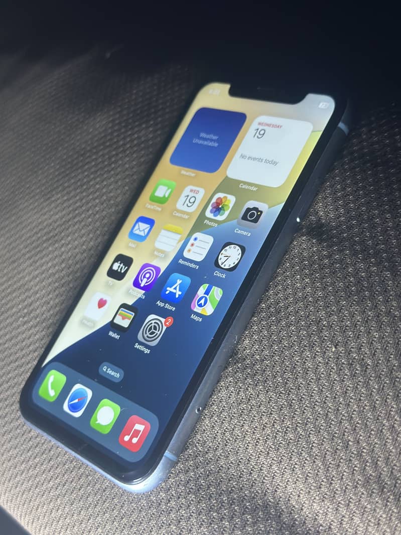 Apple iPhone XR 3