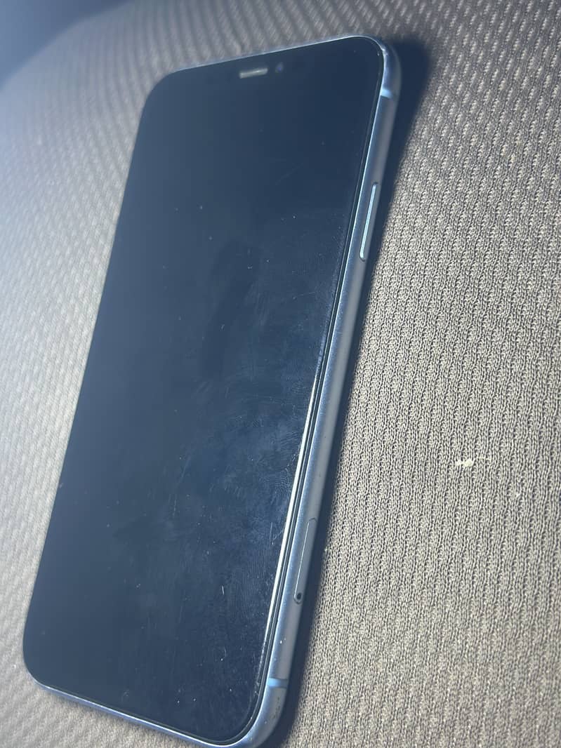 Apple iPhone XR 5