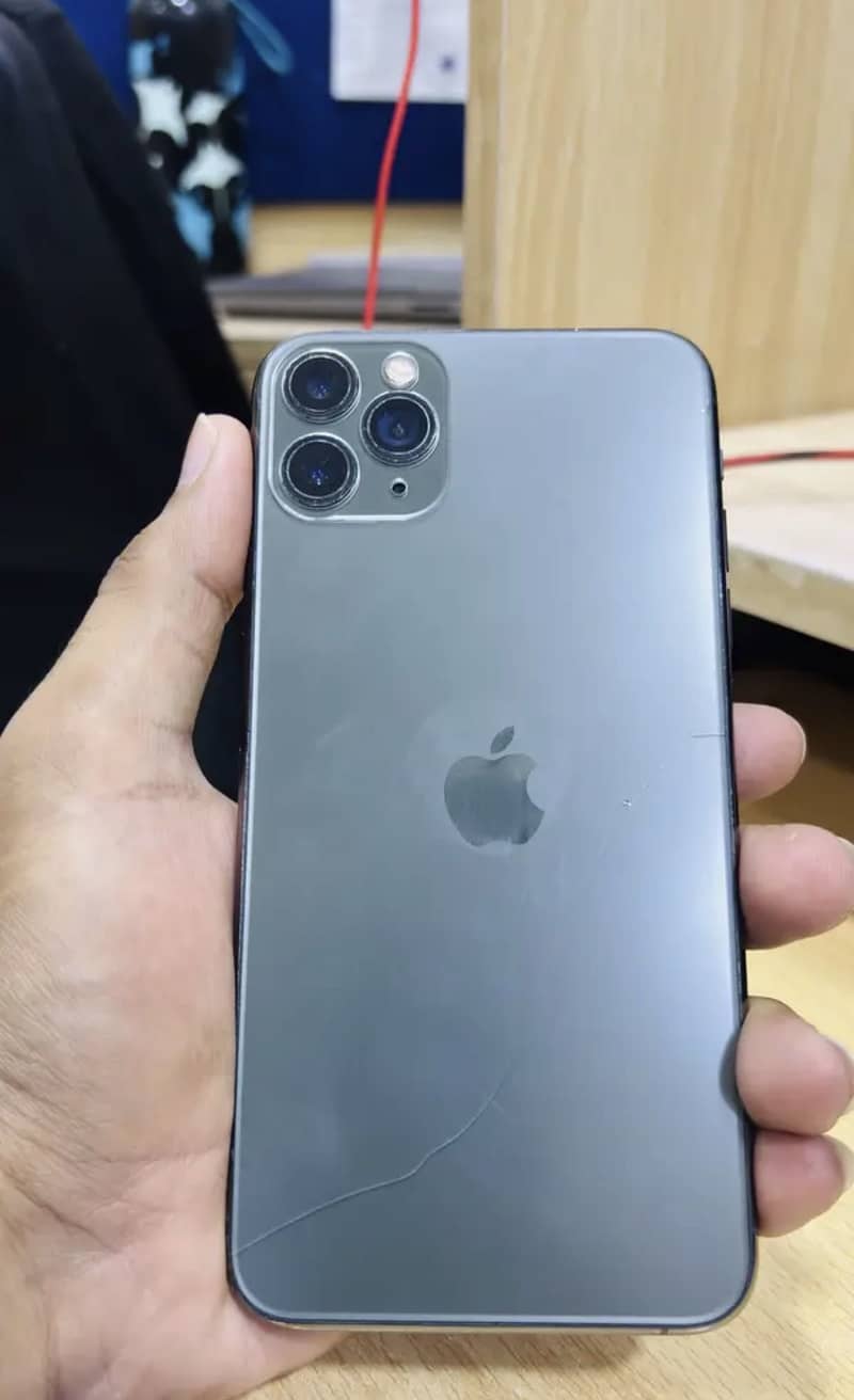 Apple iPhone 11 Pro Max 1