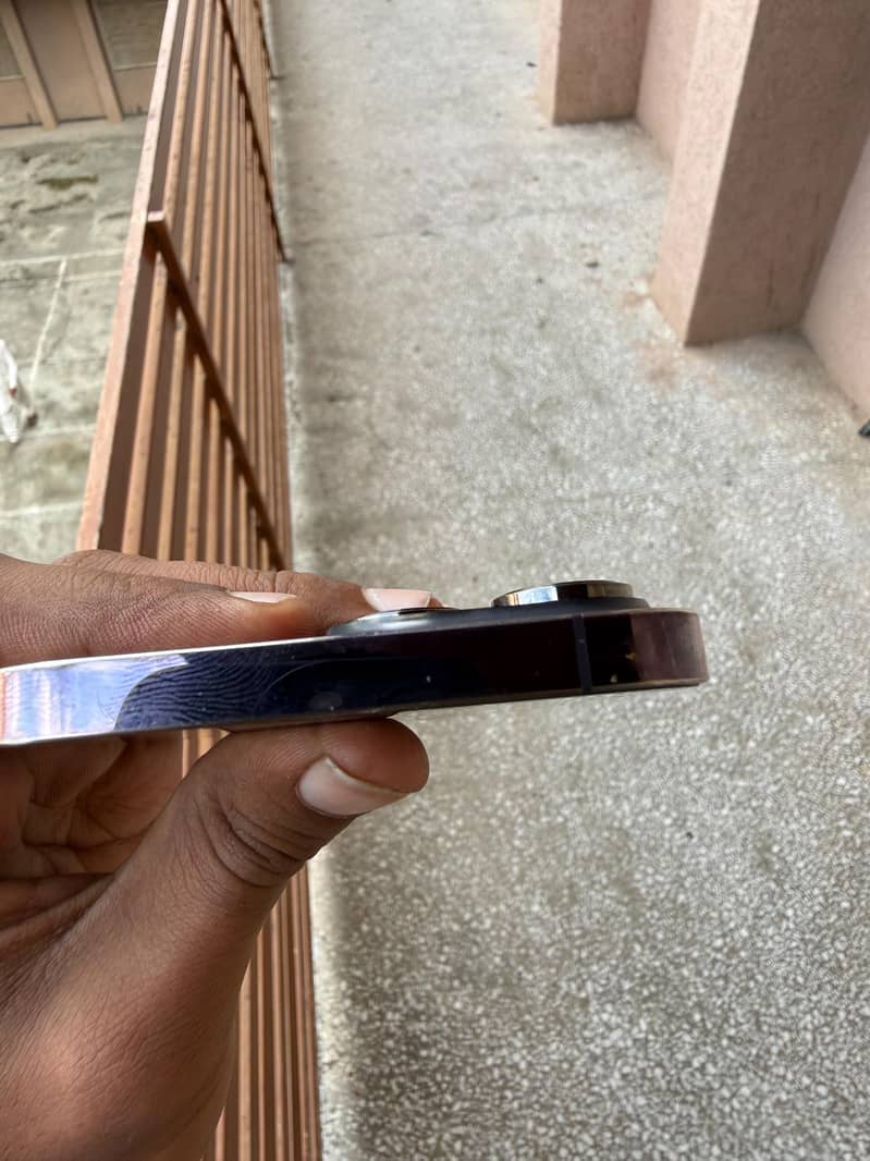 Apple iPhone 14 Pro Max 5