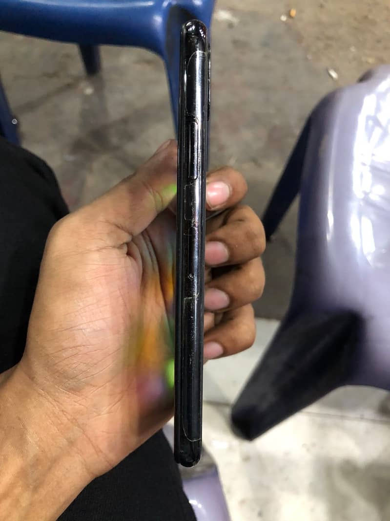 Apple iPhone X 2