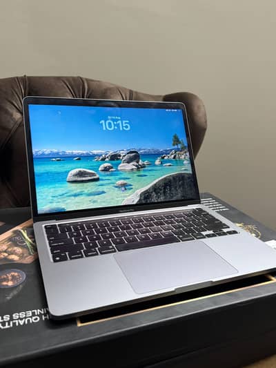 Macbook Pro M2