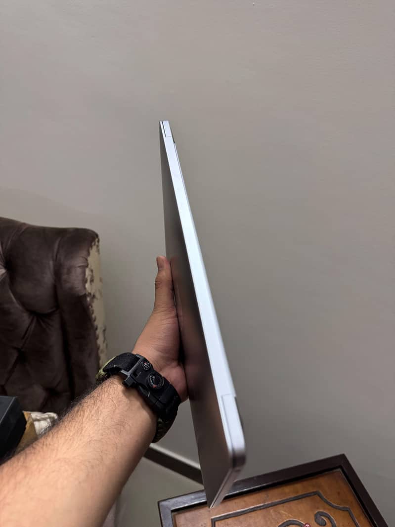 Macbook Pro M2 2