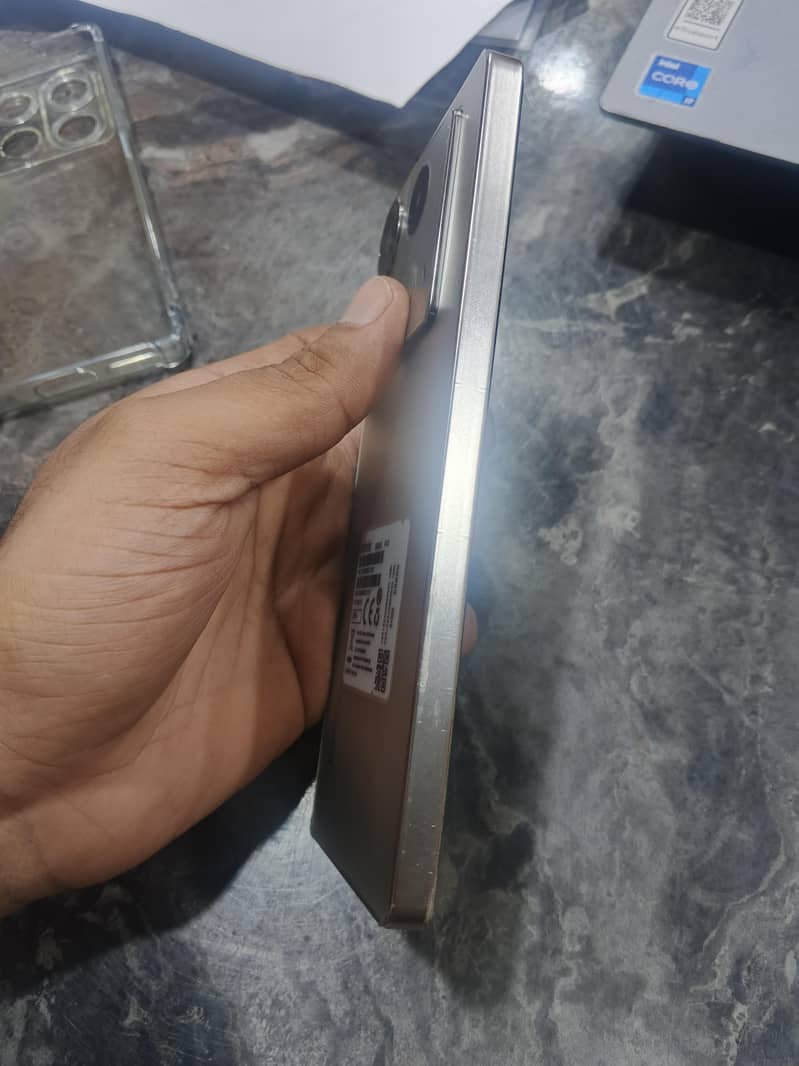 Infinix Note 40 5