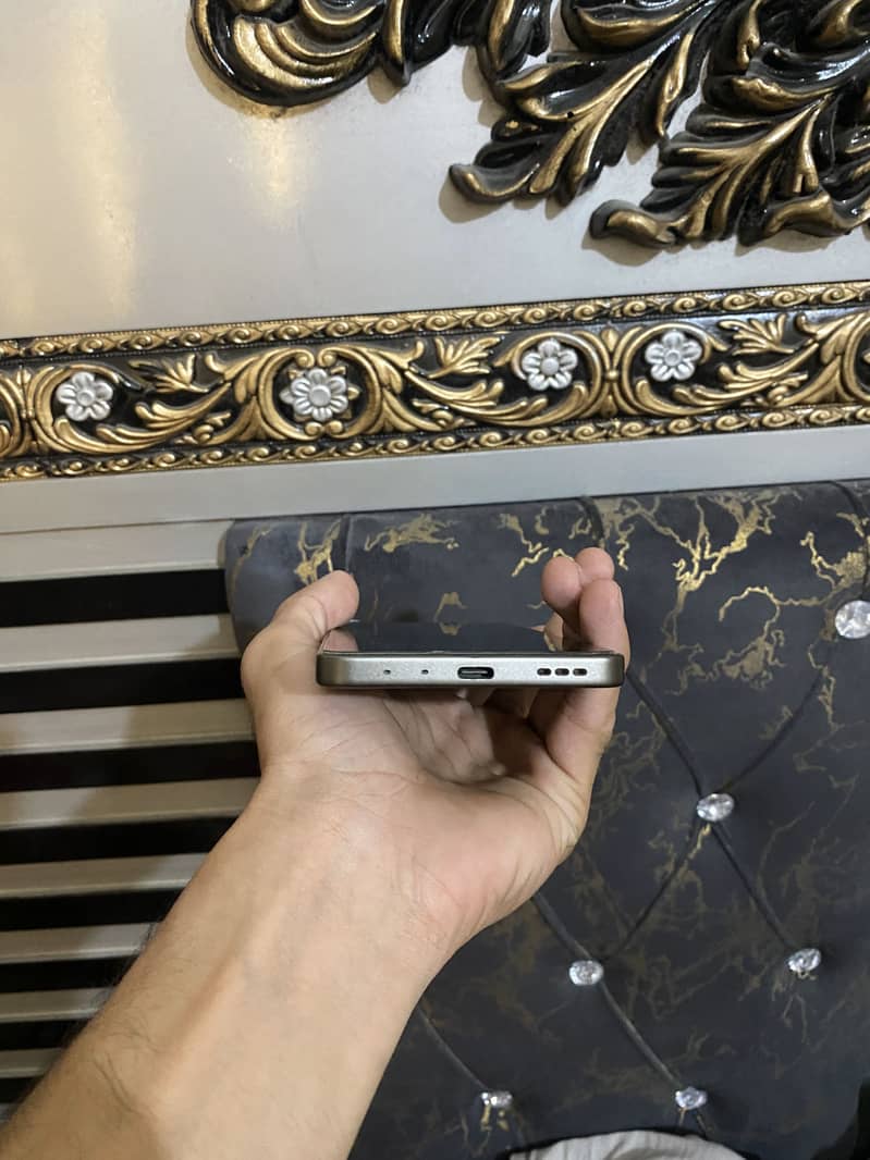 OPPO A5 Pro 4