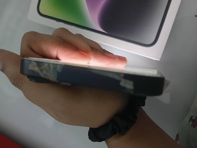 Apple iPhone 14 2