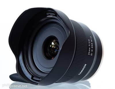 24mm 2.8 lense
