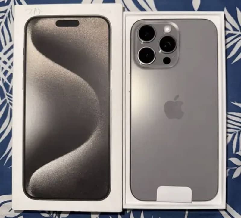 Apple iPhone 15 Pro Max 0