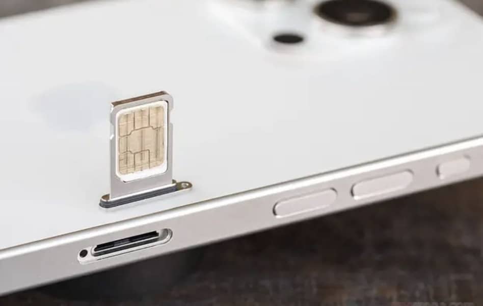 Apple iPhone 15 Pro Max 2