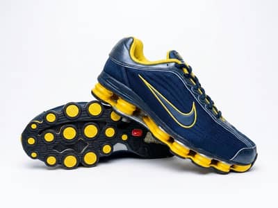 Nike Air Max moto 6